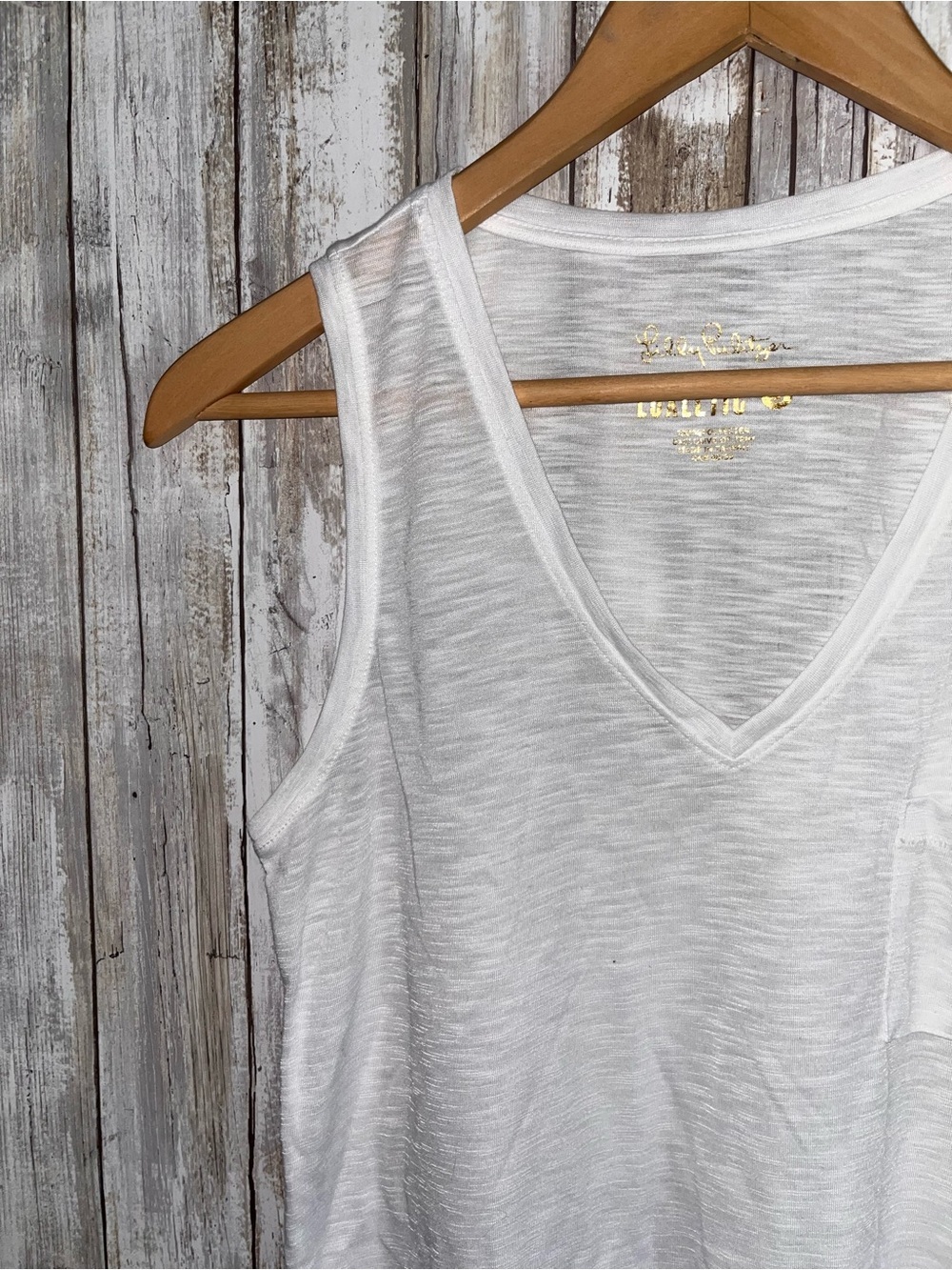 Lilly Pulitzer Luxletic White V Neck Pocket Tank Top Small - Picture 3 of 4